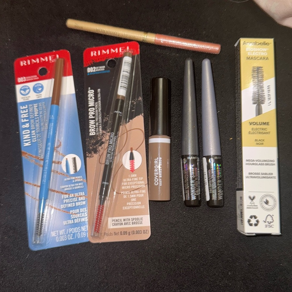 Make up bundle (brand new)